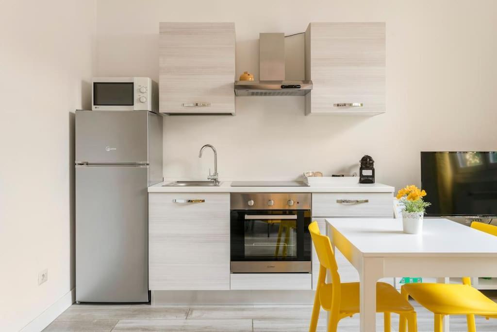 Afforicentro Apartment Милано Екстериор снимка