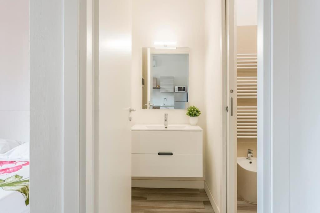 Afforicentro Apartment Милано Екстериор снимка